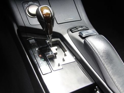 Used 2013 Lexus ES 350 w/ Luxury Pkg FWD image 28
