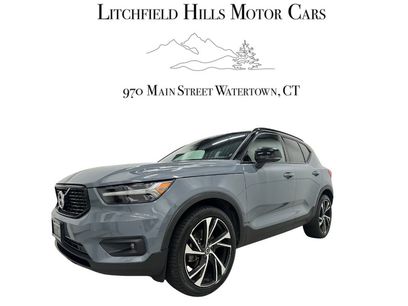 Used 2021 Volvo XC40 T5 R-Design w/ Climate Package