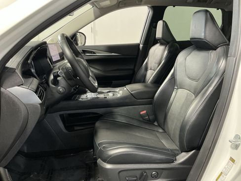 Used 2023 INFINITI QX60 Luxe w/ Vision Package AWD/4WD image 14
