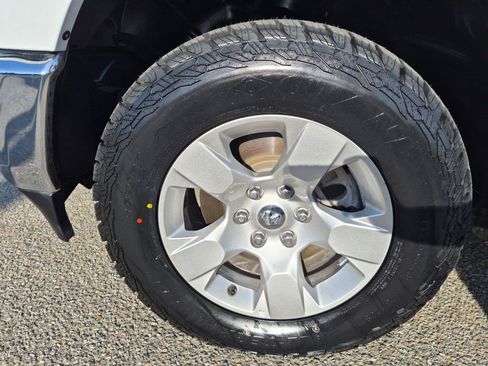 Used 2024 RAM 1500 Big Horn AWD/4WD image 15