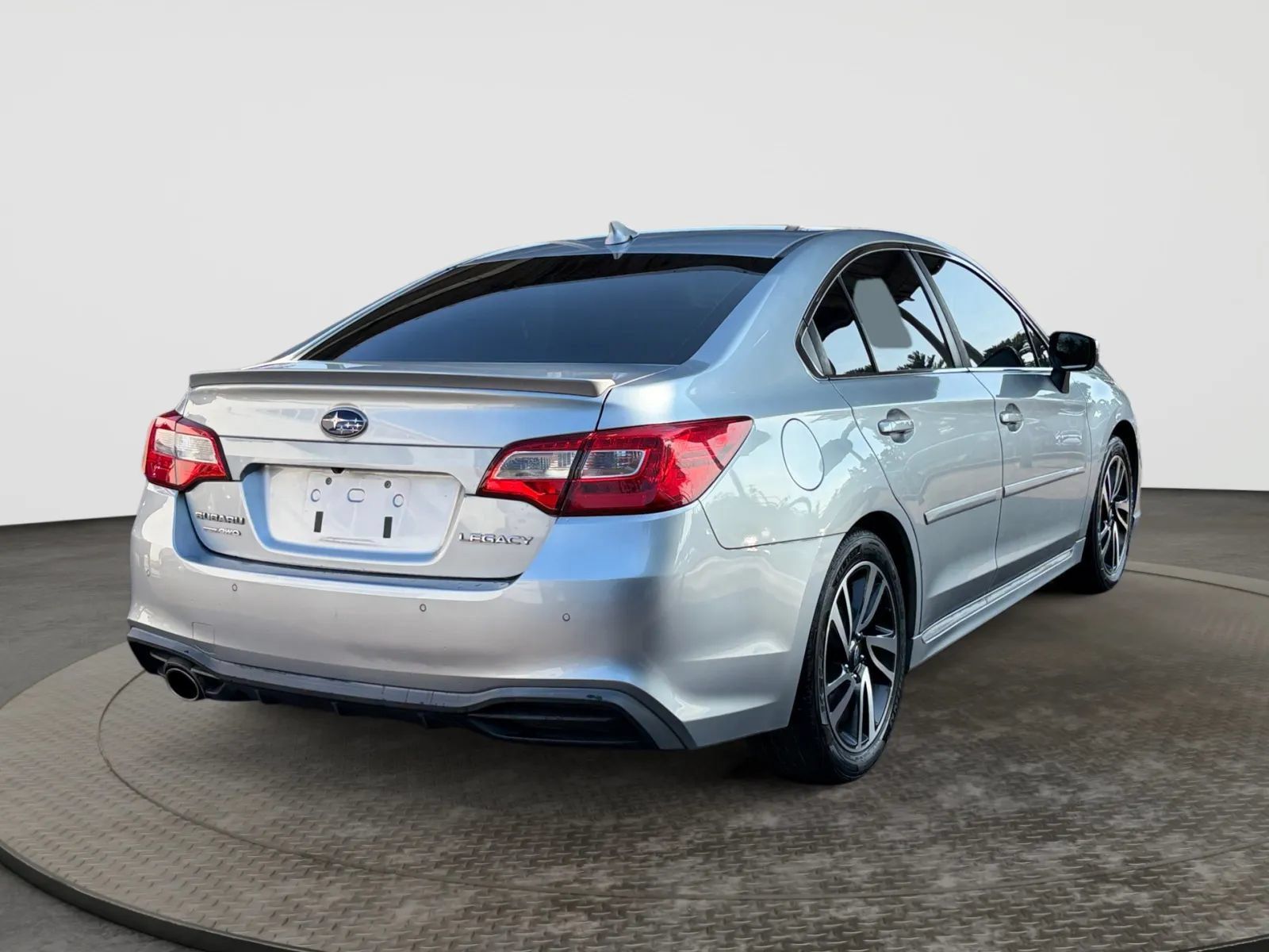 Used 2019 Subaru Legacy 2.5i Sport AWD/4WD image 10