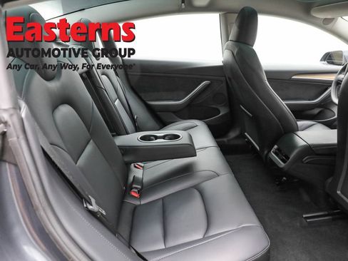 Used 2023 Tesla Model 3 Standard Range image 20