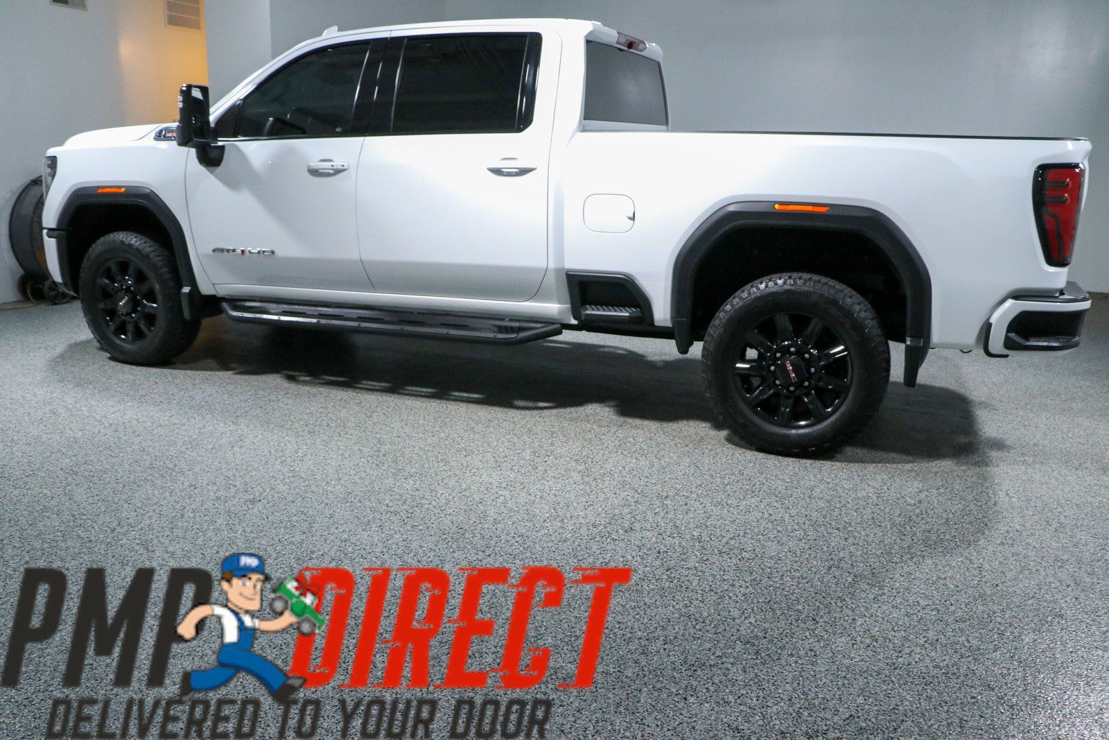 Used 2024 GMC Sierra 2500 AT4 AWD/4WD image 10