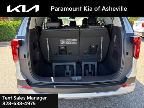 New 2026 Kia Carnival EX image 29