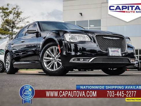 Used 2015 Chrysler 300 C RWD image 1