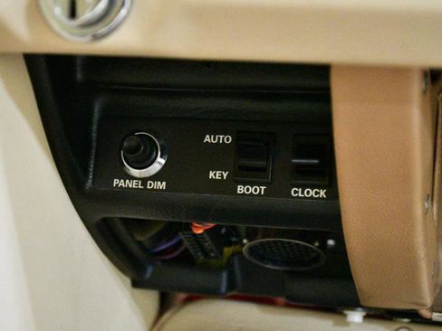 Used 1998 Bentley Brooklands Long Wheelbase RWD image 81