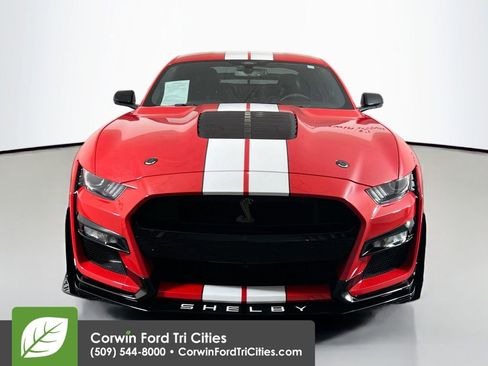 Used 2021 Ford Mustang Shelby GT500 w/ Technology Package RWD image 4
