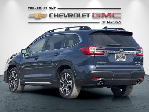 Used 2023 Subaru Ascent Limited AWD/4WD image 5