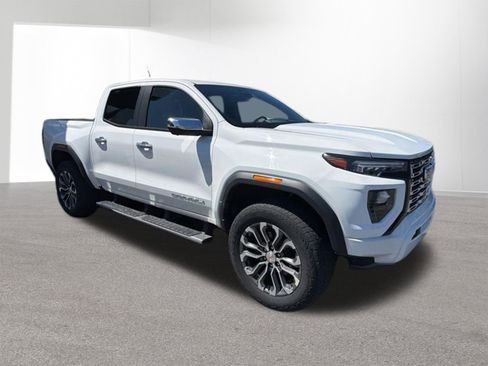 Used 2023 GMC Canyon Denali AWD/4WD image 26