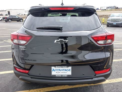 New 2026 Chevrolet TrailBlazer LT w/ Midnight Edition image 7