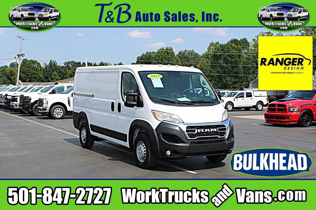 Used 2025 RAM ProMaster 2500 w/ U-Haul Equipment Group FWD image 1