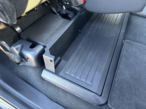 Used 2024 Ford F250 Lariat image 52