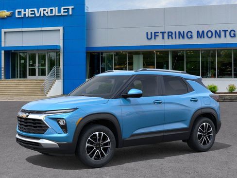 New 2026 Chevrolet TrailBlazer LT w/ LT Cold Weather Package AWD/4WD image 2