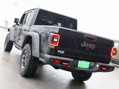 New 2026 Jeep Gladiator Rubicon AWD/4WD image 3