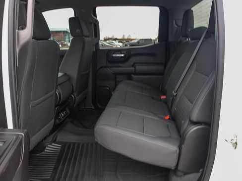 Used 2019 Chevrolet Silverado 1500 LT w/ All-Star Edition image 18
