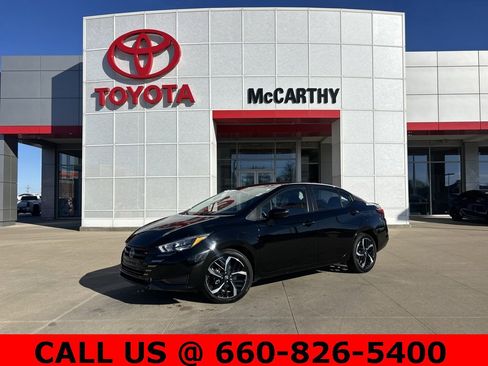 Used 2024 Nissan Versa SR image 1