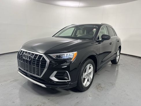Used 2019 Audi Q3 2.0T Premium AWD/4WD image 23
