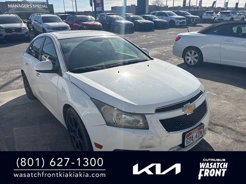 Used 2011 Chevrolet Cruze LTZ image 1