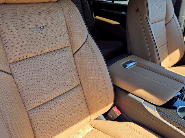 New 2026 Cadillac Escalade Luxury w/ Touring Package AWD/4WD image 22