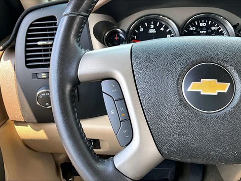 Used 2012 Chevrolet Silverado 1500 LT w/ Interior Plus Package RWD image 23