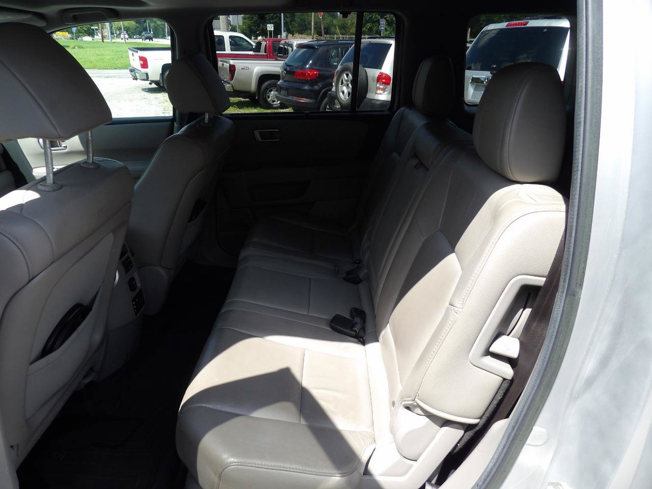 Used 2013 Honda Pilot Touring image 22