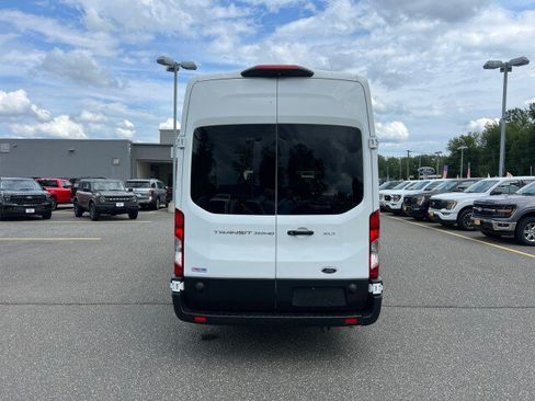 Used 2024 Ford Transit 350 XLT RWD image 6