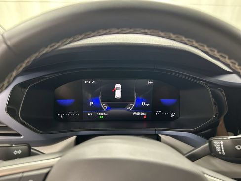 Certified 2023 Volkswagen Taos SE AWD/4WD image 13