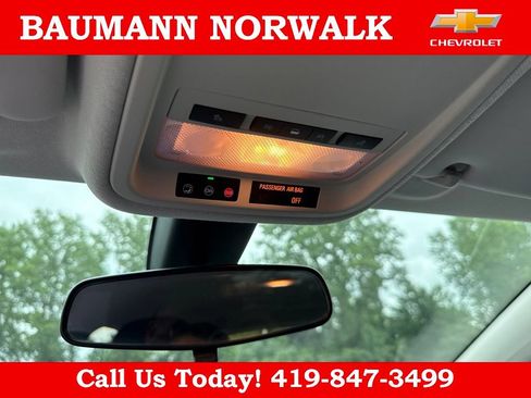Used 2017 Chevrolet Cruze LT w/ Convenience Package FWD image 42