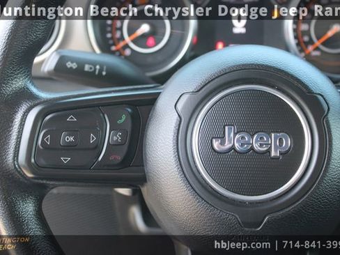 Used 2021 Jeep Wrangler Unlimited Sport image 18