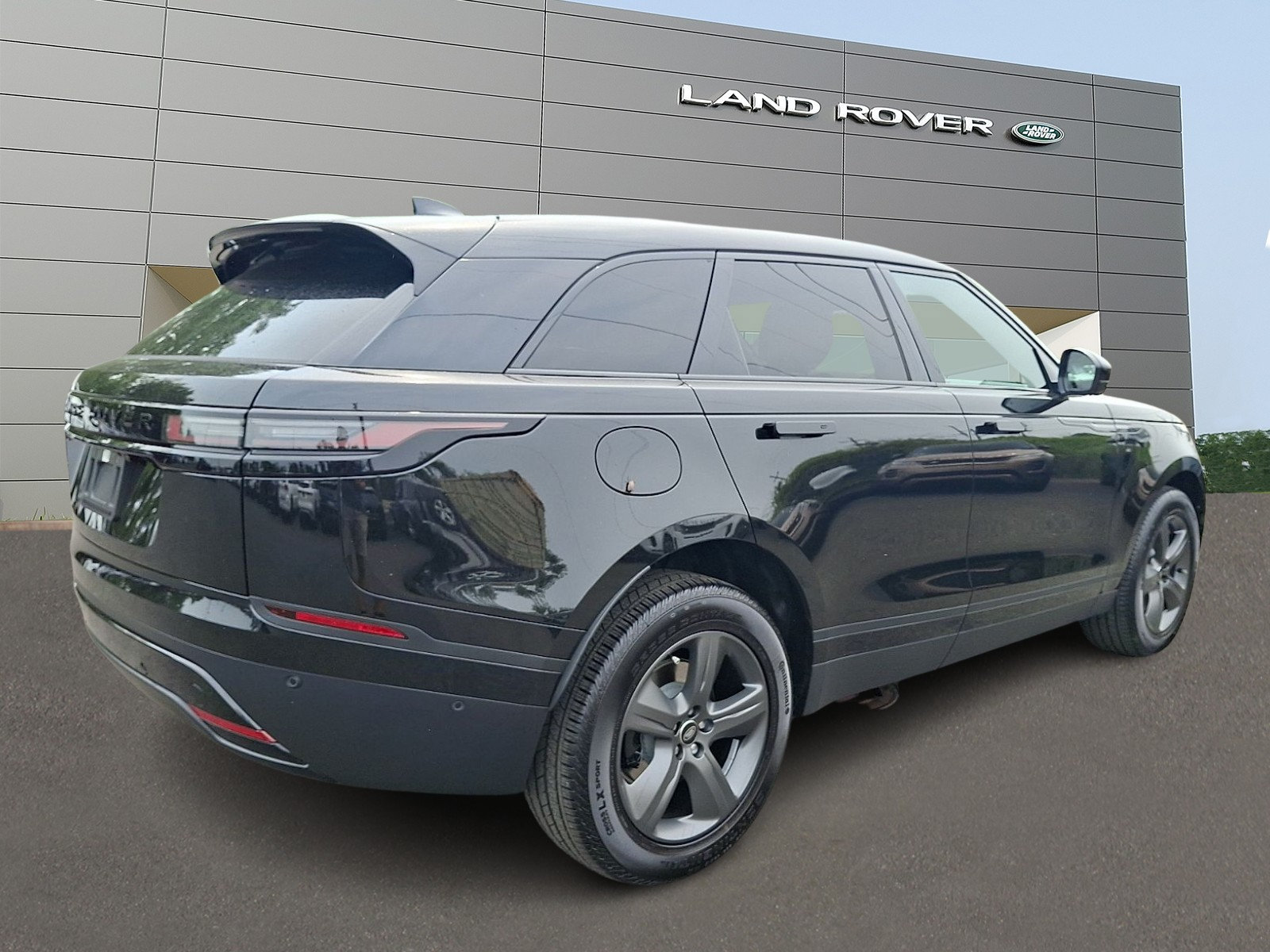 New 2026 Land Rover Range Rover Velar S AWD/4WD image 2
