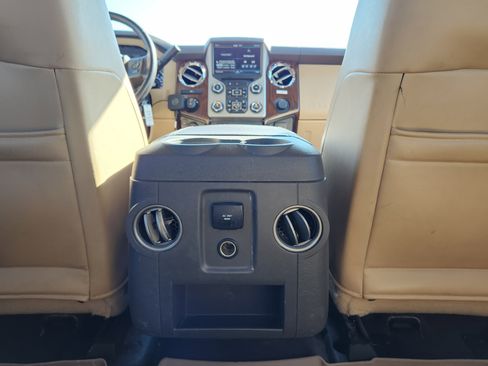 Used 2014 Ford F250 Lariat w/ Lariat Ultimate Package image 13