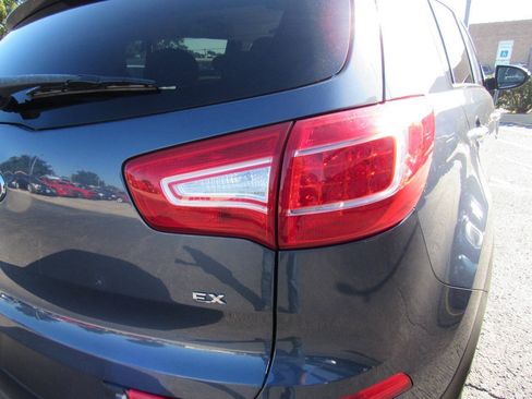 Used 2012 Kia Sportage EX AWD/4WD image 16