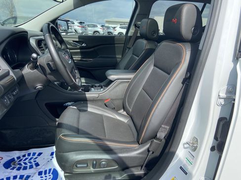 Used 2023 GMC Acadia AT4 w/ GMC Pro Grade Package image 25