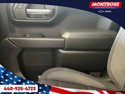 Used 2023 Chevrolet Silverado 1500 Custom AWD/4WD image 12
