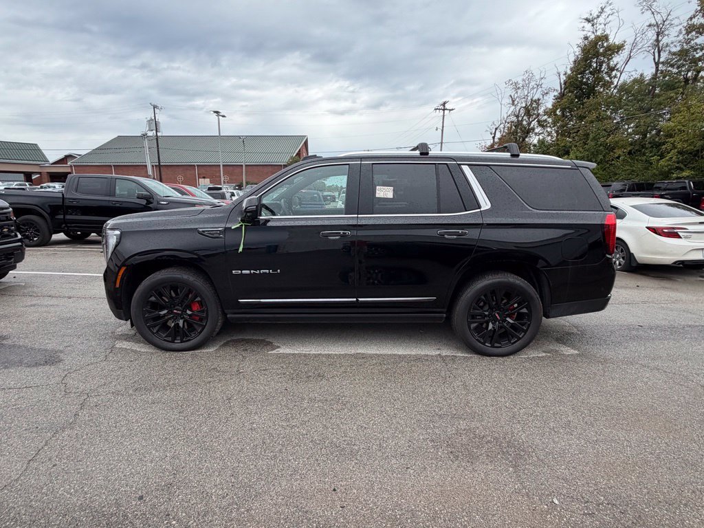 Used 2026 GMC Yukon Denali Ultimate AWD/4WD image 3