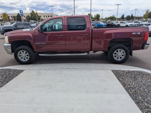 Used 2008 Chevrolet Silverado 2500 LTZ AWD/4WD image 9