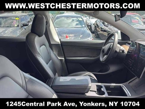 Used 2022 Tesla Model Y Performance AWD/4WD image 13
