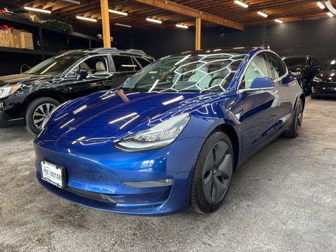 Used 2020 Tesla Model 3 Long Range AWD/4WD image 4