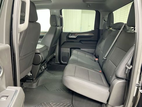 Used 2023 Chevrolet Silverado 1500 LT Trail Boss image 23