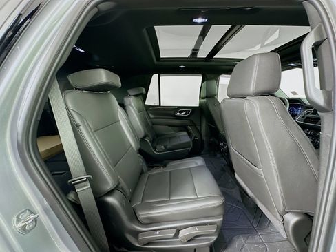 Used 2024 Chevrolet Tahoe Z71 w/ Z71 Off-Road Package AWD/4WD image 30