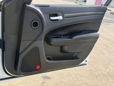 Used 2013 Chrysler 300 S RWD image 54