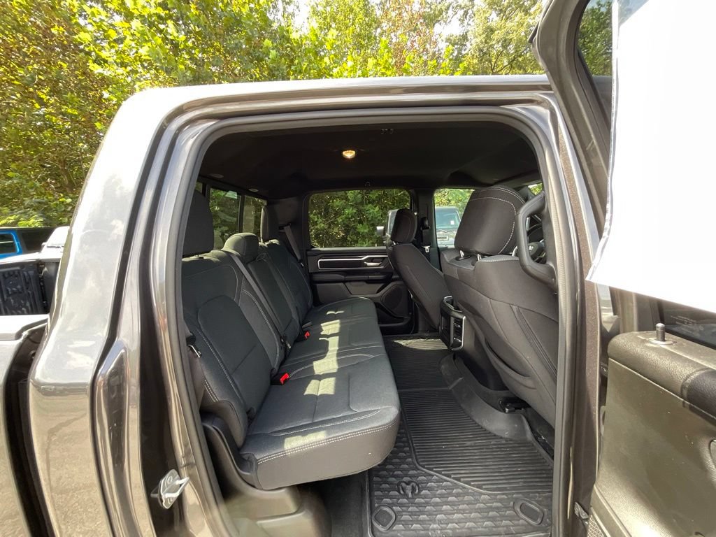 Used 2023 RAM 1500 Big Horn AWD/4WD image 24