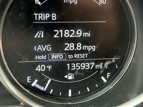 Used 2019 MAZDA CX-5 Touring image 18