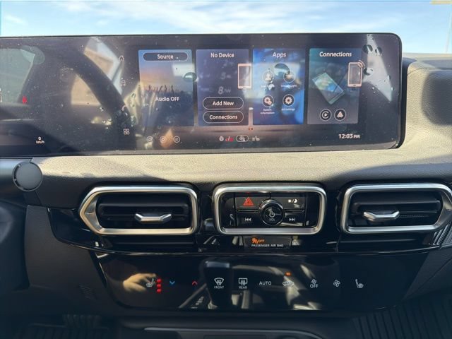 Used 2026 Nissan Sentra SV w/ SV Convenience Package FWD image 16