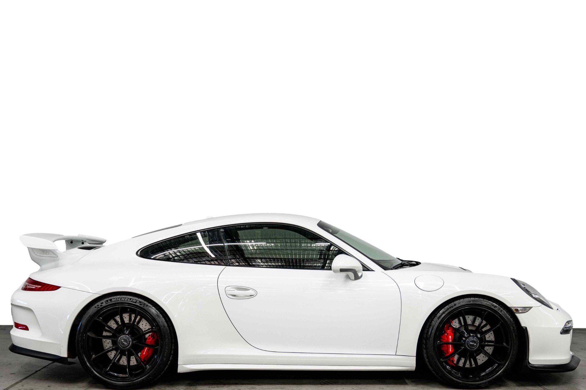 Used 2015 Porsche 911 GT3 RWD image 2