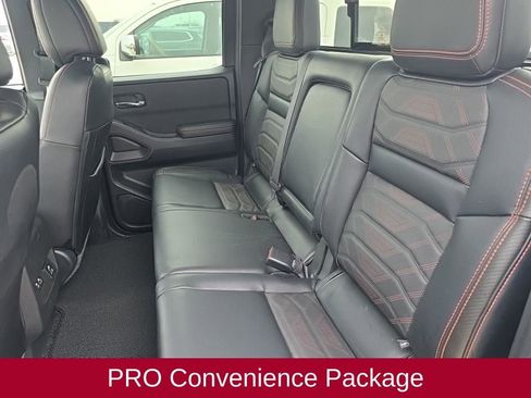 Used 2025 Nissan Frontier PRO-4X w/ Pro Premium Package image 7