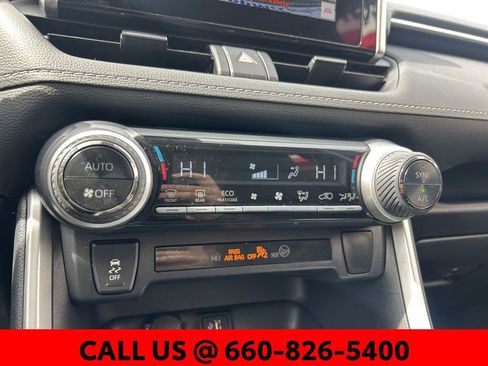 Used 2025 Toyota RAV4 XLE image 25