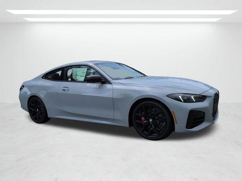 New 2026 BMW 430i Coupe w/ M Sport Package RWD image 2
