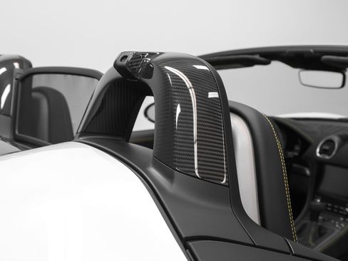 Certified 2025 Porsche 718 Boxster Spyder RS RWD image 19