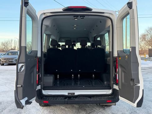 Used 2022 Ford Transit 350 XLT image 7